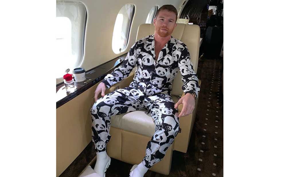 Canelo' y sus polémicos outfits | Unión Jalisco